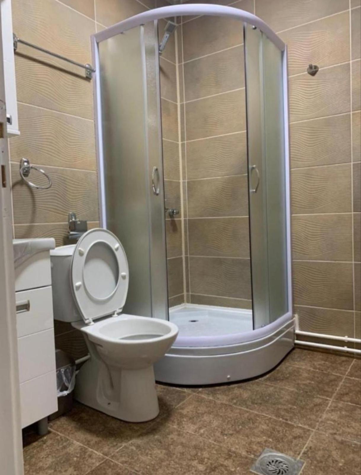 Zara Apartman Krusevac - Centar Apartment Ngoại thất bức ảnh